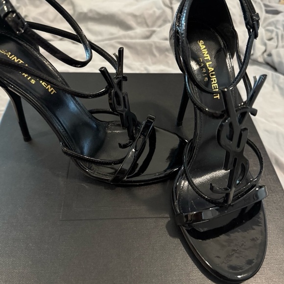 YSL heels - Picture 1 of 10